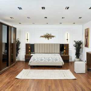 غرفة نوم كلاودي