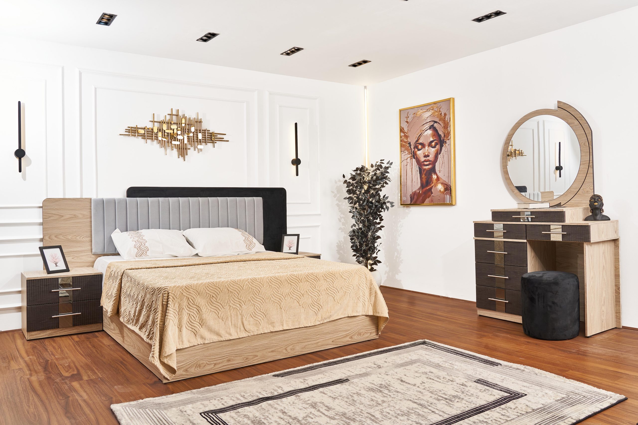 Circle Bedroom