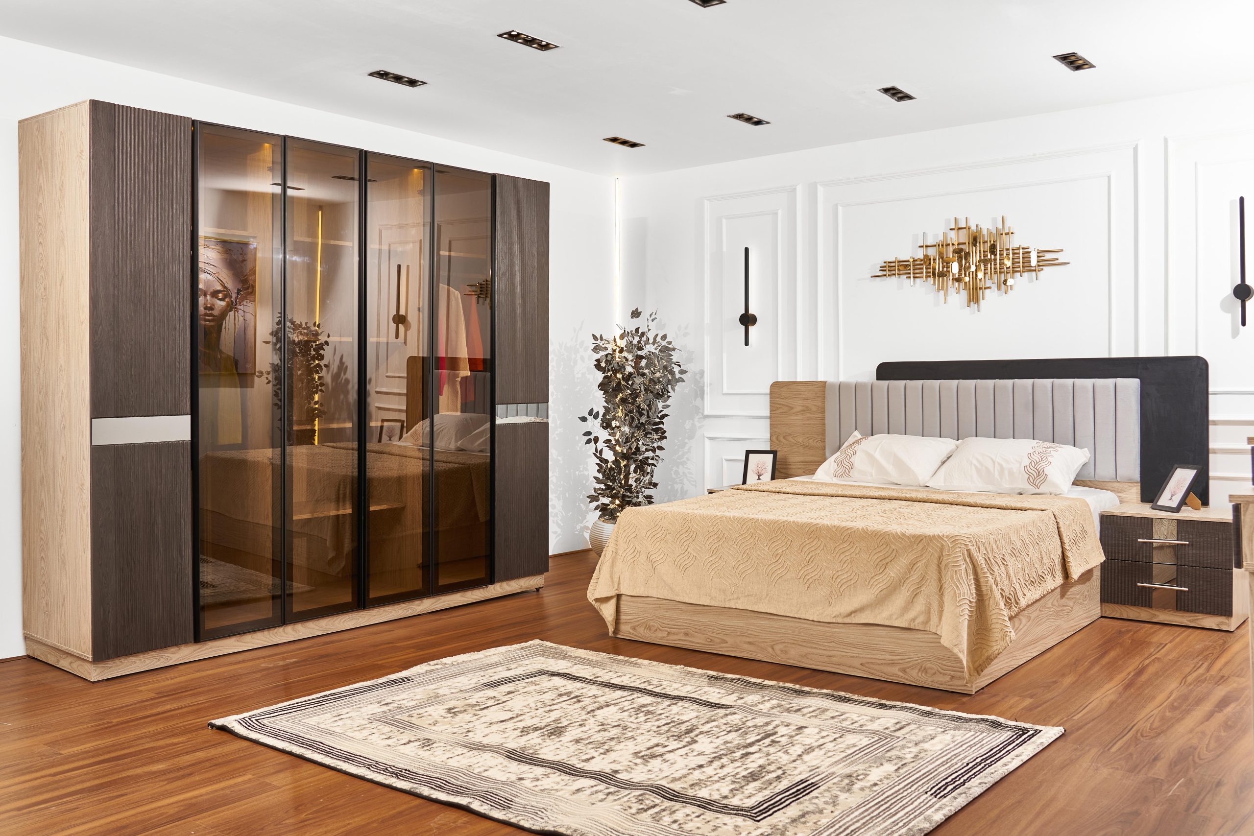 Circle Bedroom(1)